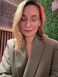 The_Snowwhitee stripchat stream image, 06.05.2025 19:10