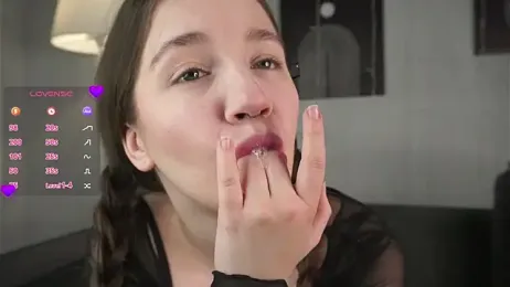 AmiLewis stripchat stream image