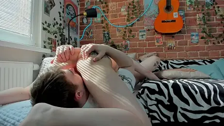 yamy_yamy_yamy stripchat stream image, 17.05.2025 12:00